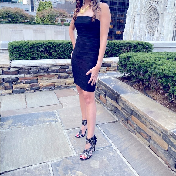 Herve Leger Dresses & Skirts - Herve Leger Bandage Dress